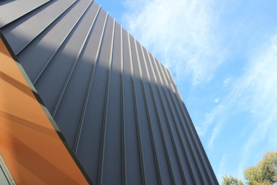 Photo Metal roofing