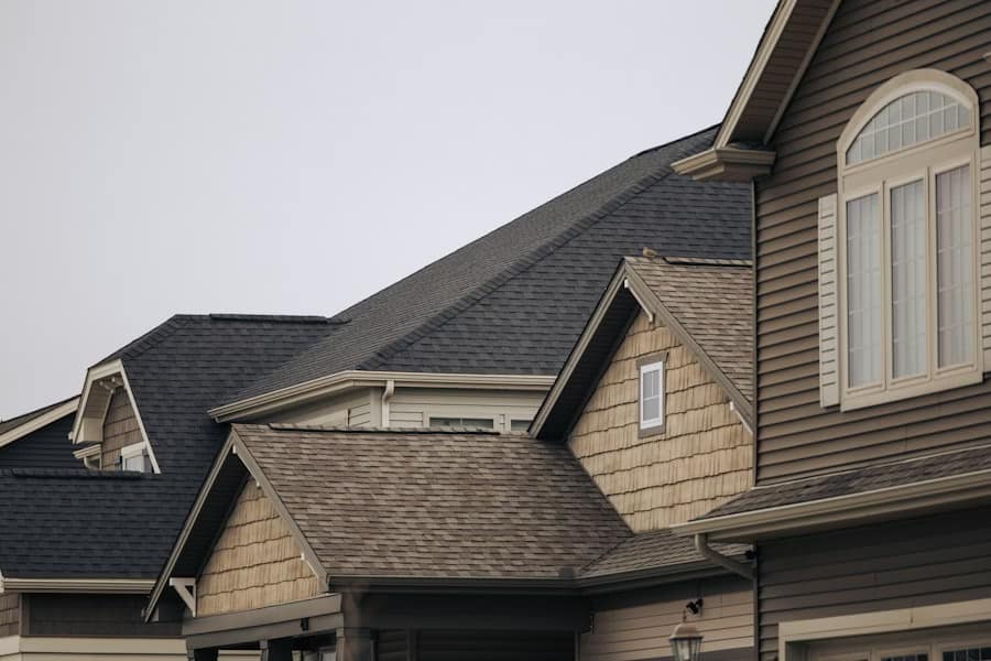 Photo residential roofing installation